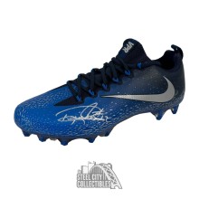 Derrick Henry Autographed Nike VPR Football Cleat - BAS COA