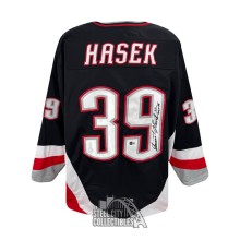 Dominik Hasek HOF 14 Autographed Buffalo Custom Black Hockey Jersey - BAS