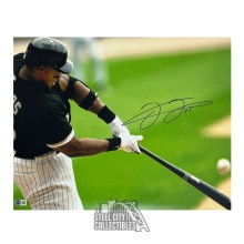 Frank Thomas Autographed Chicago 16x20 Photo - (Swinging Close Up)