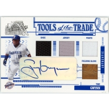 Tony Gwynn 2005 Playoff Absolute Tools of the Trade Relic Autograph Card #TT-192 22/25