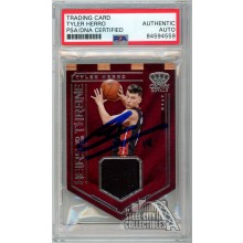 Tyler Herro 2019-20 Panini Crown Royale Heirs to the Throne Jersey Autograph Rookie Card #HT-TH PSA/DNA