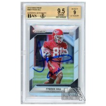 Tyreek Hill 2016 Panini Prizm Silver Autograph "Cheetah" Rookie Card #296 BGS 9.5 BAS 9