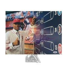 Hunter Greene Autographed Cincinnati Reds 11x14 Baseball Photo - PSA/DNA