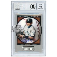 Ichiro Suzuki 2003 Upper Deck Standing O Autograph Card #70 BAS 10