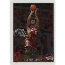 LeBron James 2003-04 Topps Chrome Basketball Rookie Card #111 (B)