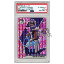 Justin Jefferson 2020 Panini Mosaic Camo Pink Autograph Rookie Card #209 PSA/DNA (Light Blue)