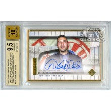 Derek Jeter 2020 Topps Transcendent Captain's Collection Autograph Card #DJCA-S 1/2 BGS 9.5