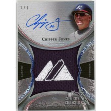Chipper Jones 2022 Topps Sterling Splendor Majestic Logo Patch Autograph Card #SSJPA-CJ 1/1