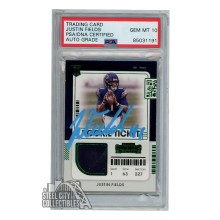 Justin Fields 2021 Panini Contenders Rookie Ticket Green Autograph Jersey Card #RTS-JFI PSA/DNA 10 (Light Blue)