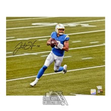 Justin Herbert Autographed Los Angeles 16x20 Football Photo - Fanatics (Horizontal)