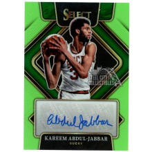 Kareem Abdul-Jabbar 2021-22 Panini Select Neon Green Prizm Autograph Card 64/99