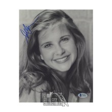 Kellie Martin Autographed 8x10 Photo - BAS