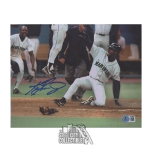 Ken Griffey Jr Autographed Seattle Mariners 8x10 Baseball Photo - BAS (Slide)