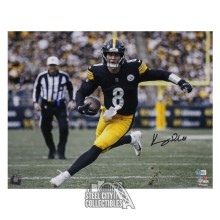 Kenny Pickett Autographed Pittsburgh Scrambling 16x20 Football Photo - BAS