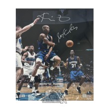 Kevin Garnett / Stephon Marbury Autographed Minnesota 16x20 Photograph- BAS