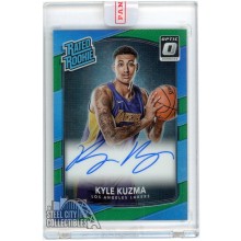 Kyle Kuzma 2017-18 Panini Donruss Optic Green Rated Rookie Autograph Card #174 4/5