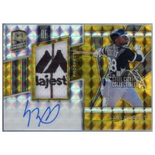 Luis Robert 2020 Panini Spectra Gold Autograph Logo Patch Card #SPJA-LR 2/10