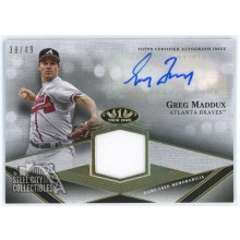 Greg Maddux 2022 Topps Tier One Patch Autograph Card #T1AR-GM 38/49