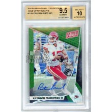 Patrick Mahomes 2018 Panini National Convention VIP Green Wave Autograph Card #13 11/25 BGS 9.5