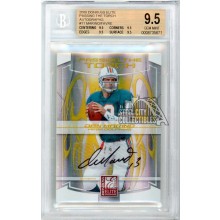 Dan Marino Brett Favre 2008 Donruss Elite Passing the Torch Dual Autograph Card #PT-11 10/25 BGS 9.5