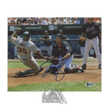 Mike Piazza Autographed New York Mets 8x10 Baseball Photo - BAS (Blocking Home Plate)
