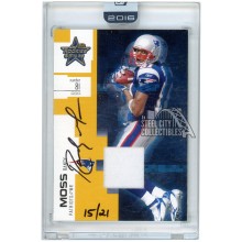 Randy Moss 2016 Panini Honors 2007 Rookies & Stars Game-Used Patch Auto 15/21