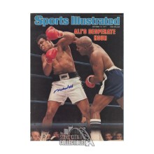 Muhammad Ali Autographed 1977 Sports Illustrated Magazine - BAS LOA