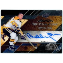 Bobby Orr 2015-16 Upper Deck Black Pro Penmanship Autograph Card #PEN-BO