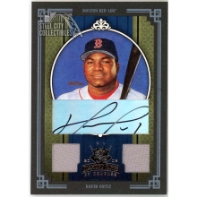 David Ortiz 2005 Donruss Diamond Kings Crowning Moment Jersey Autograph Card #323 1/1 (Edge Wear)