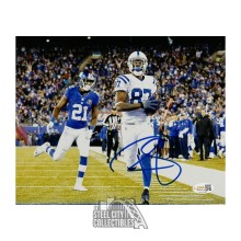 Reggie Wayne Autographed Indianapolis Colts 8x10 Football Photo - JSA (Running)