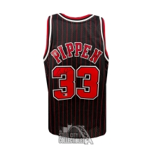 Scottie Pippen Autographed Chicago Bulls Mitchell & Ness 1995-96 Basketball Jersey - BAS