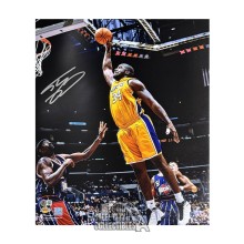 Shaquille O'Neal Autographed Los Angeles Lakers 16x20 Basketball Photo - BAS (Slam Dunk)