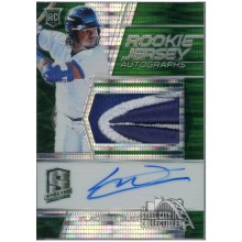 Vladimir Guerrero Jr 2019 Panini Spectra Green Autograph Patch Rookie Card #147 4/5