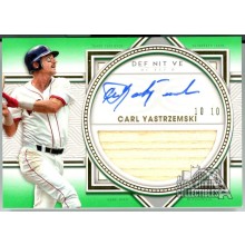 Carl Yastrzemski 2022 Topps Definitive Green Relic Autograph Card #DARC-CY 10/10