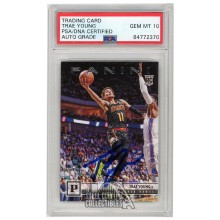 Trae Young 2018-19 Panini Chronicles Panini Autograph RC Card #131 PSA/DNA 10