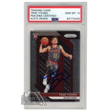 Trae Young 2018-19 Panini Prizm Autograph RC Card #78 PSA/DNA 10