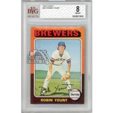 Robin Yount 1975 Topps Baseball Rookie Card #223 BVG 8