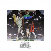 Giannis Antetokounmpo Autographed Milwaukee Bucks 20x24 Canvas Photo - JSA COA (White Jersey)
