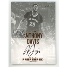 Anthony Davis 2016-17 Panini Preferred Autograph Card #118 25/35