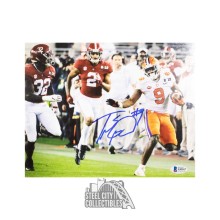 Travis Etienne Autographed Clemson Tigers 8x10 Photo - BAS COA (Blue Ink, Arm Out)