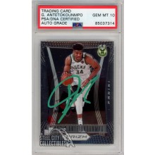 Giannis Antetokounmpo 2020-21 Panini Prizm Throwback Autograph Card #15 PSA/DNA 10 (Green)