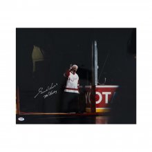 Gordie Howe Autographed Detroit Red Wings 16x20 Photo - PSA/DNA COA