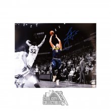 Nikola Jokic Autographed Denver Nuggets 16x20 Photo - JSA COA (Dark Blue Jersey)