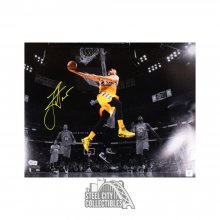 Nikola Jokic Autographed Denver Nuggets 16x20 Photo - BAS (vs Raptors)