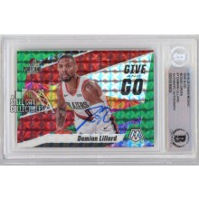 Damian Lillard 2019-20 Panini Mosaic Give & Go Green Autograph Card #7 BAS