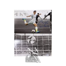Carli Lloyd 2015 FIFA POY Autographed 16x20 Photo - BAS COA