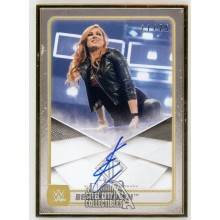 Becky Lynch 2020 Topps Transcendent WWE Autographed Card /25