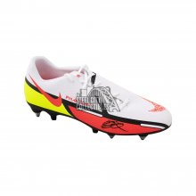 Mason Mount Autographed Nike Phantom White Soccer Cleat - BAS COA (Right Cleat)