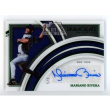 Mariano Rivera 2022 Panini Immaculate Green Autograph Card #CIS-MR 5/5