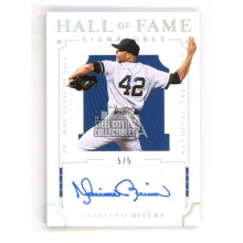 Mariano Rivera 2019 Panini National Treasures HOF Autograph Card #HOF-MR 5/5
